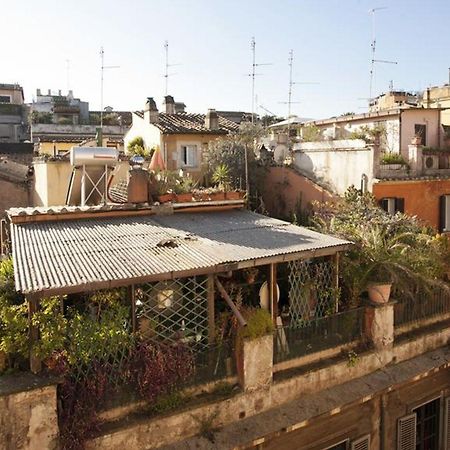 House Paganica Leilighet Roma Eksteriør bilde